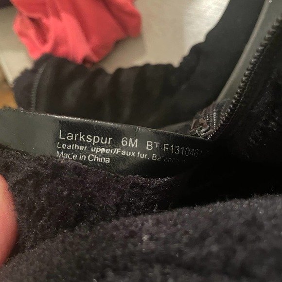 BareTraps Larkspur Black Suede Water Resistant Side-Zip Ankle Boots - Size 6 - Picture 5 of 16